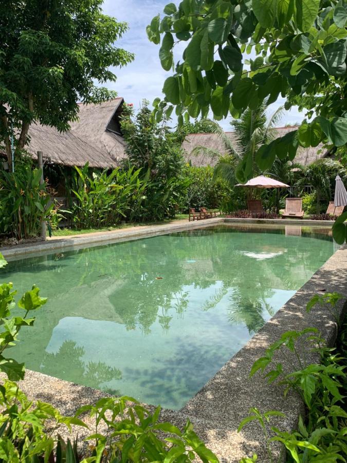 Three Little Birds Resort Anda  Exterior photo